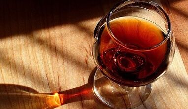 Cât poți bea alcool fără a face rău sănătății